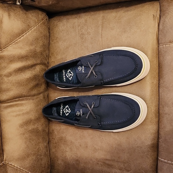 Sperry Deck Shoes Navy w_ White Sole - Picture 1 of 6